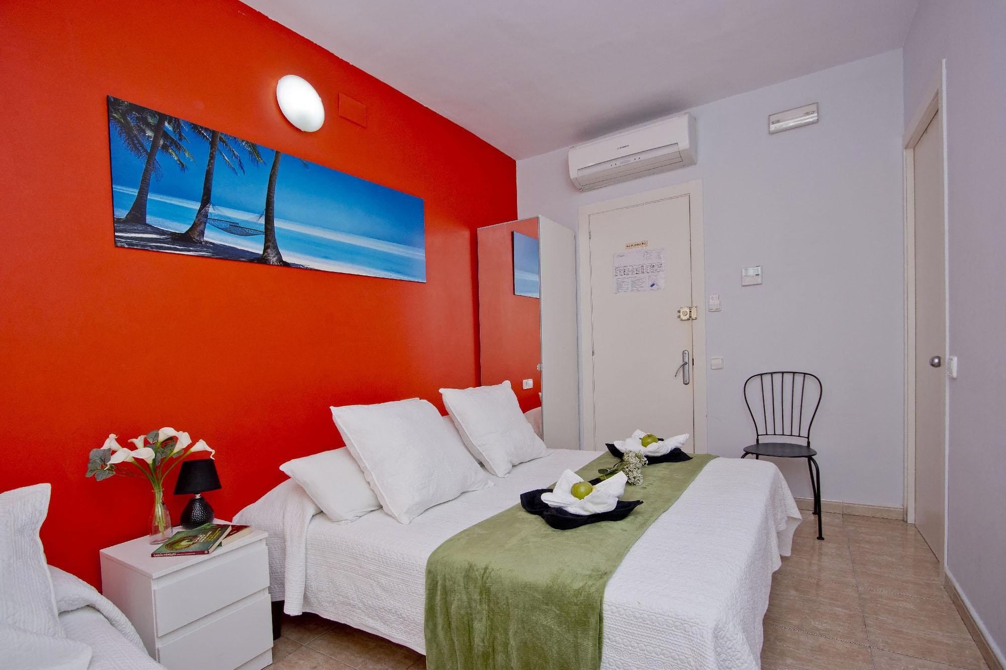 Barcelona City North Hostal Exterior foto