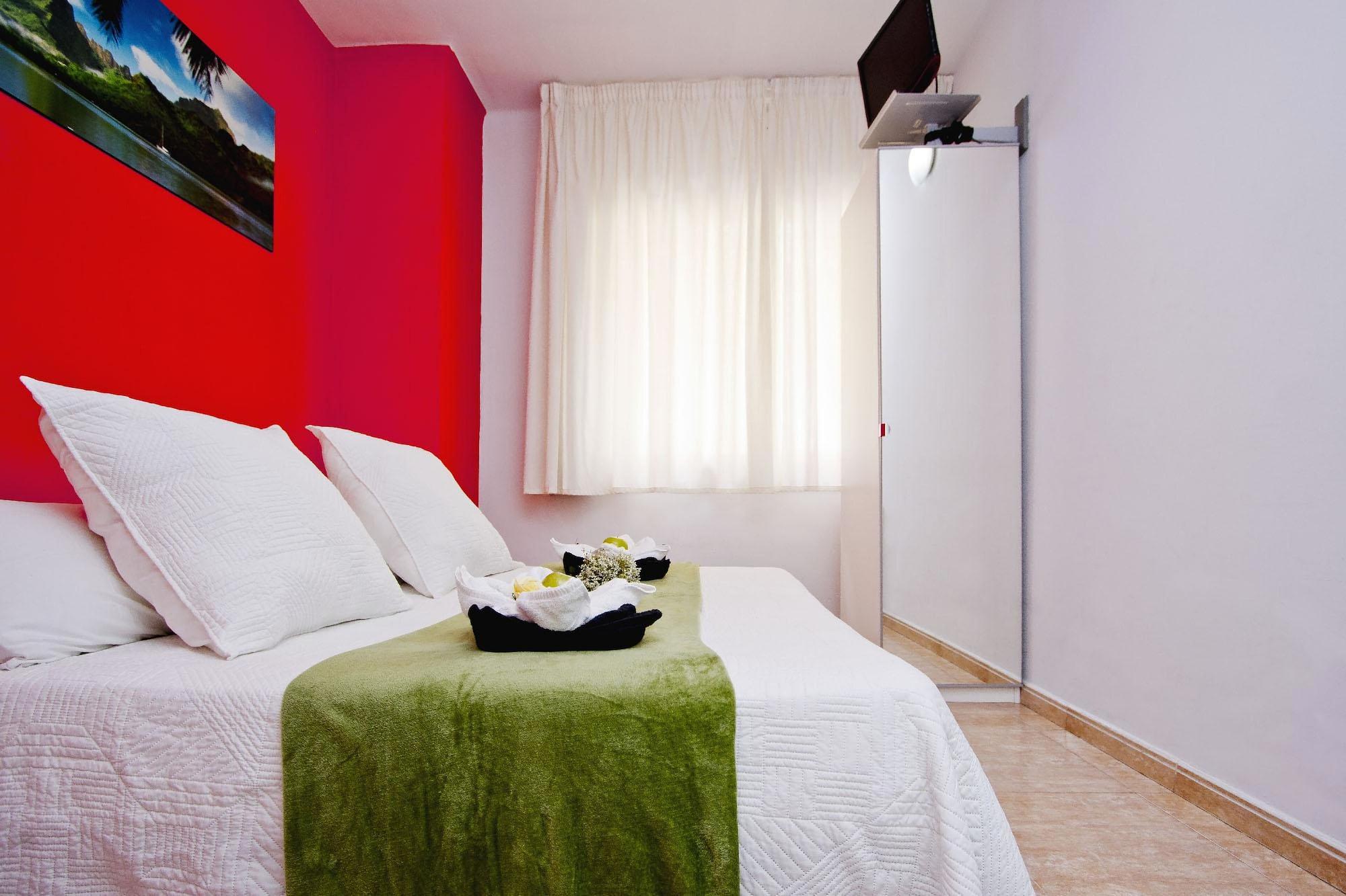 Barcelona City North Hostal Exterior foto